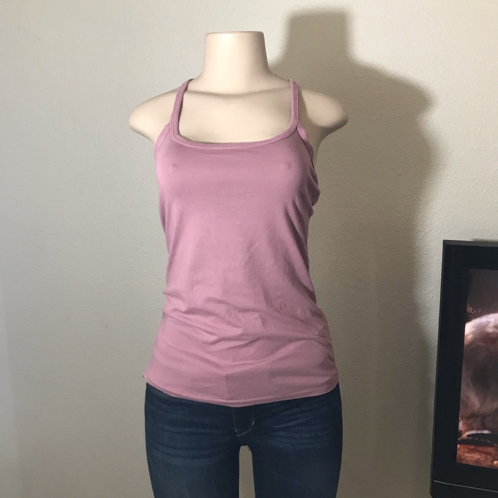 Gap fit tank top